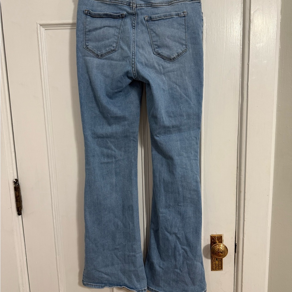High Rise Flare Jeans - Picture 2 of 4